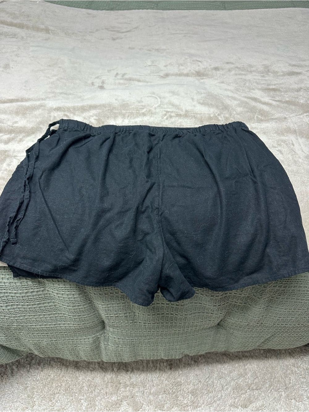 Old Navy Black Side-Tie Linen-Blend Skort - Picture 4 of 5